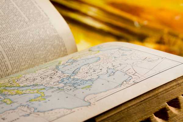12 Great Reads For Map Fans