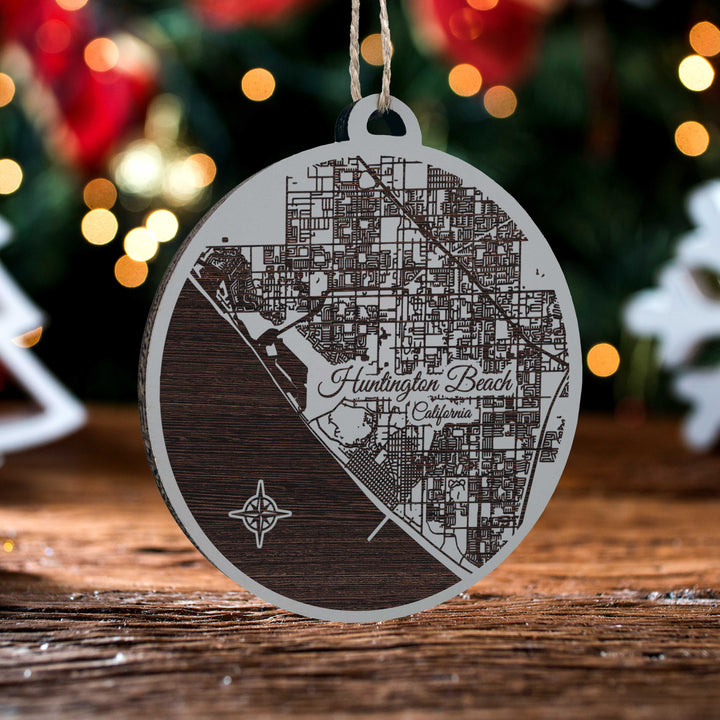 FP0680 - Huntington Beach, CA Engraved Ornament (Bronze)