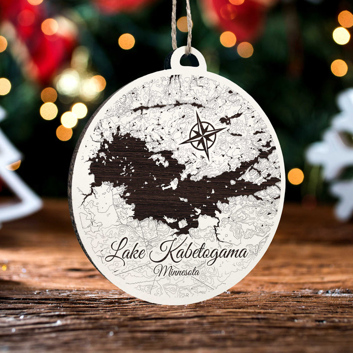 FP1148 - Lake Kabetogama, MN Engraved Round Ornament (Standard)