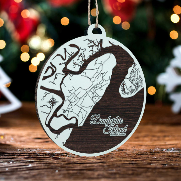 FP1418 - Daufuskie Island, SC Engraved Ornament (Standard)